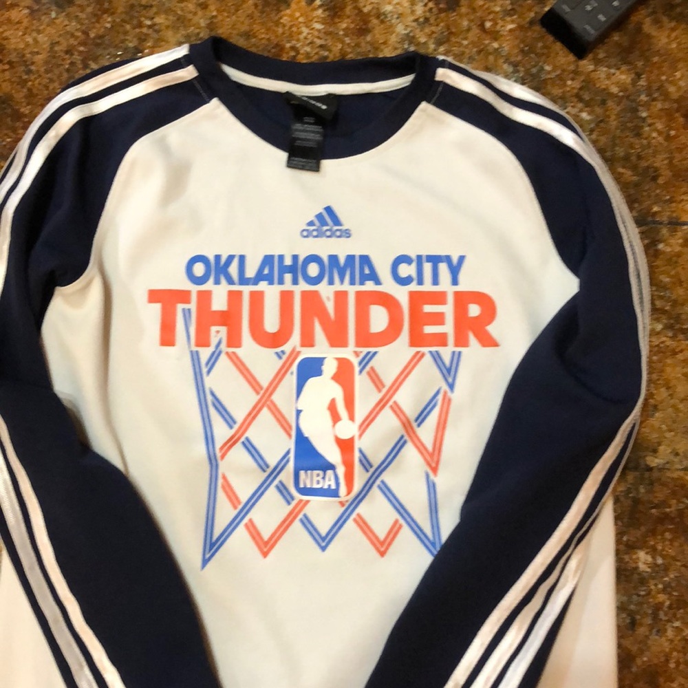 Okc thunder long sleeve shirt